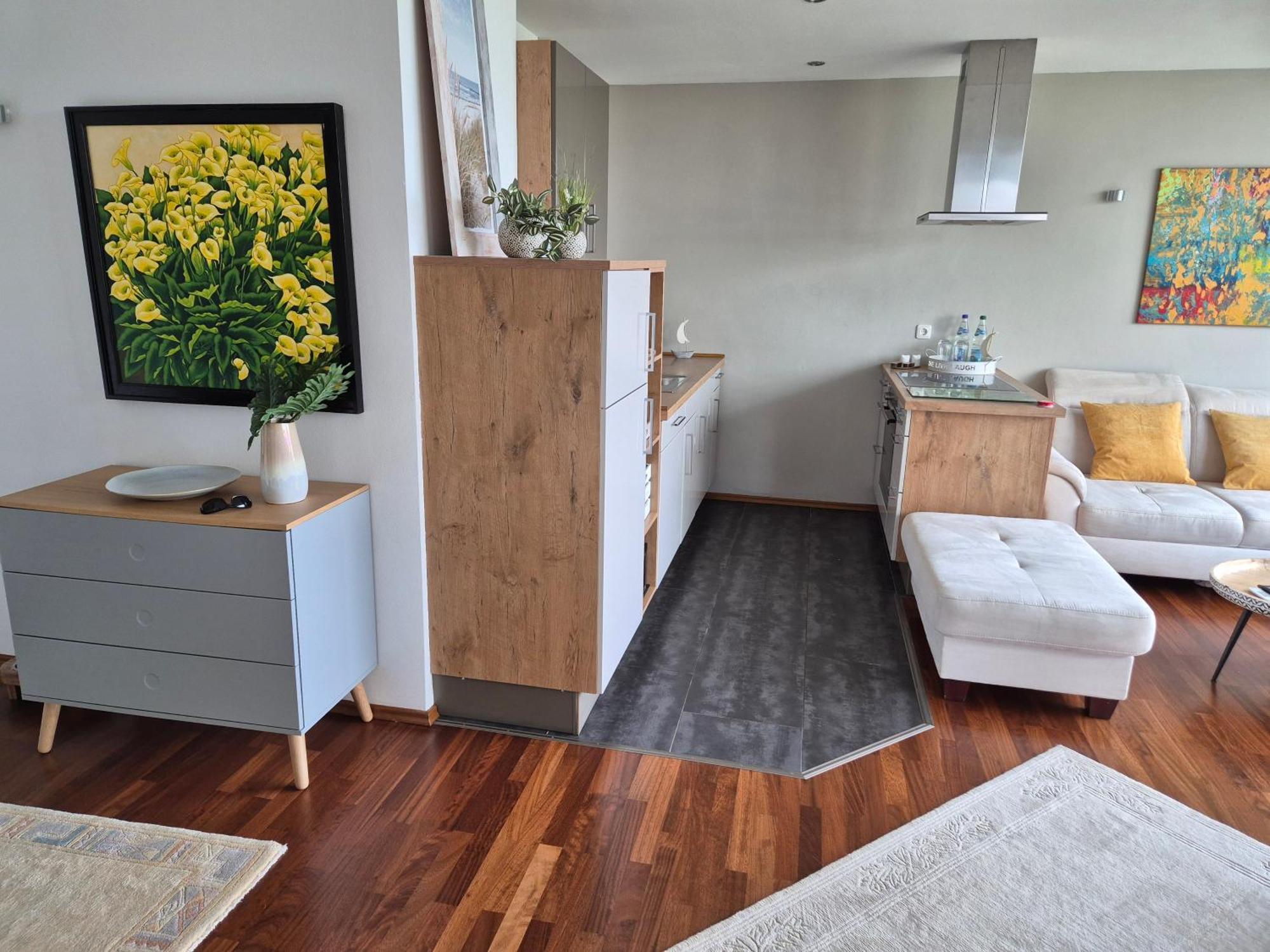 "Myharbourfront", Luxurioeses Wohnen An Der Hafenmole Apartment Росток Екстериор снимка