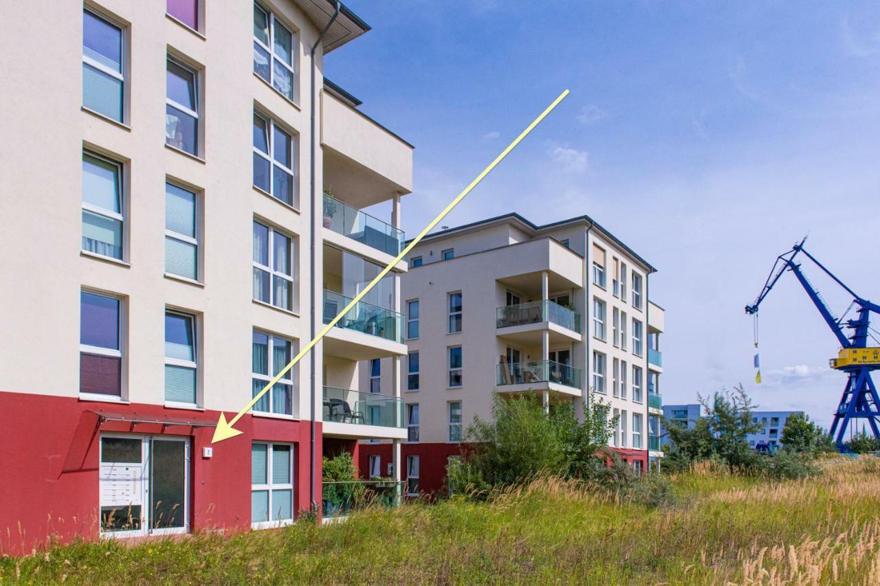 "Myharbourfront", Luxurioeses Wohnen An Der Hafenmole Apartment Росток Екстериор снимка
